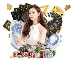 Rincian layar Monster Triple yang rapi